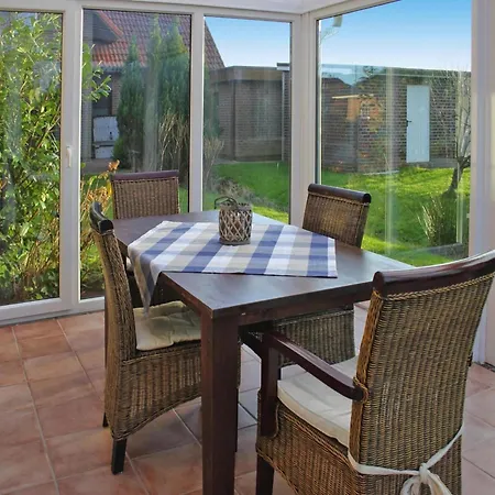 Christina, Burhave, Cleaning Included Holiday home *